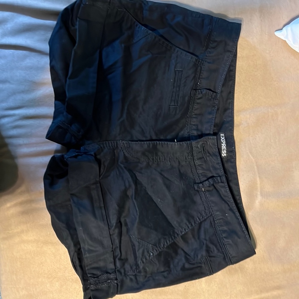 Express black size 6 shorts used, but in good condition